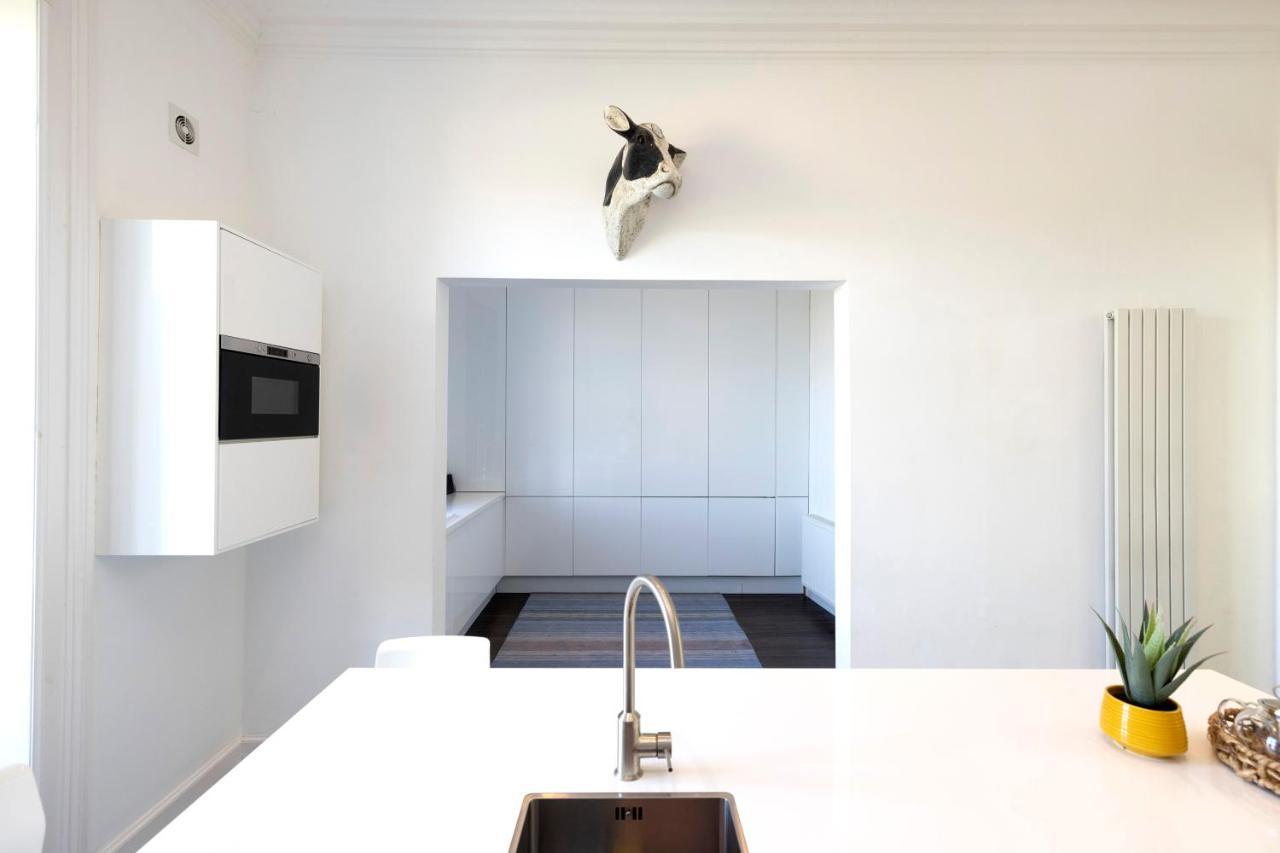 Appartamento Joivy Delightful Flat With Parking Edimburgo Esterno foto