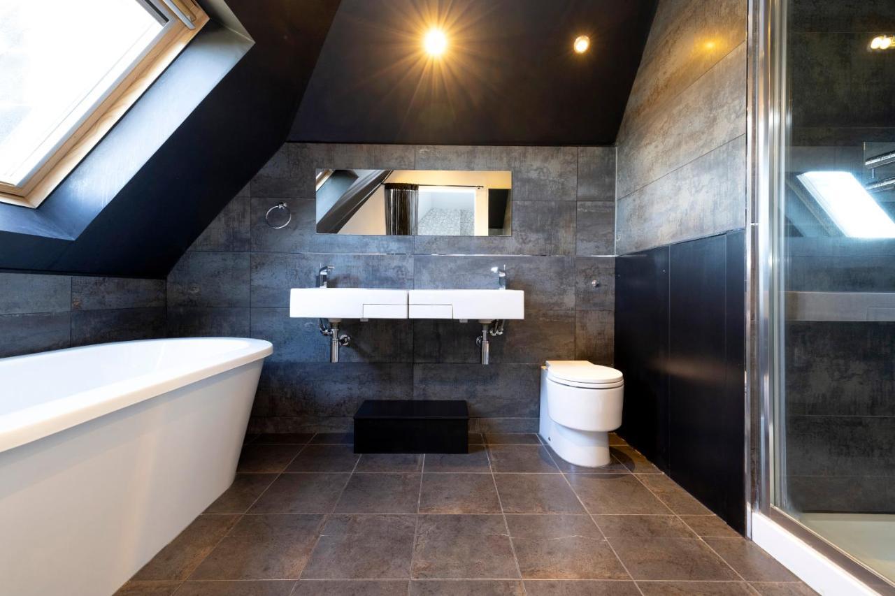 Appartamento Joivy Delightful Flat With Parking Edimburgo Esterno foto